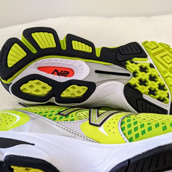 NWOT New Balance Yellow Men Running Shoe 1080 11 - Picture 9 of 10